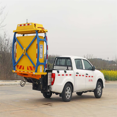 江鈴寶典皮卡修路施工防撞緩沖車、五十鈴防撞緩沖車與救護車的功能與應(yīng)用